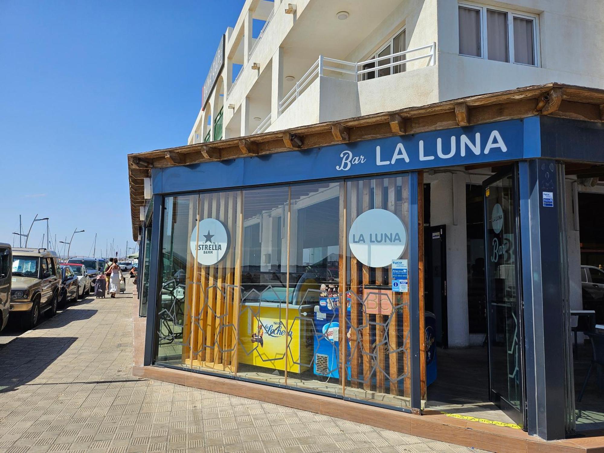 Хостел Corralejo Coliving By Amazzzing Travel Екстер'єр фото