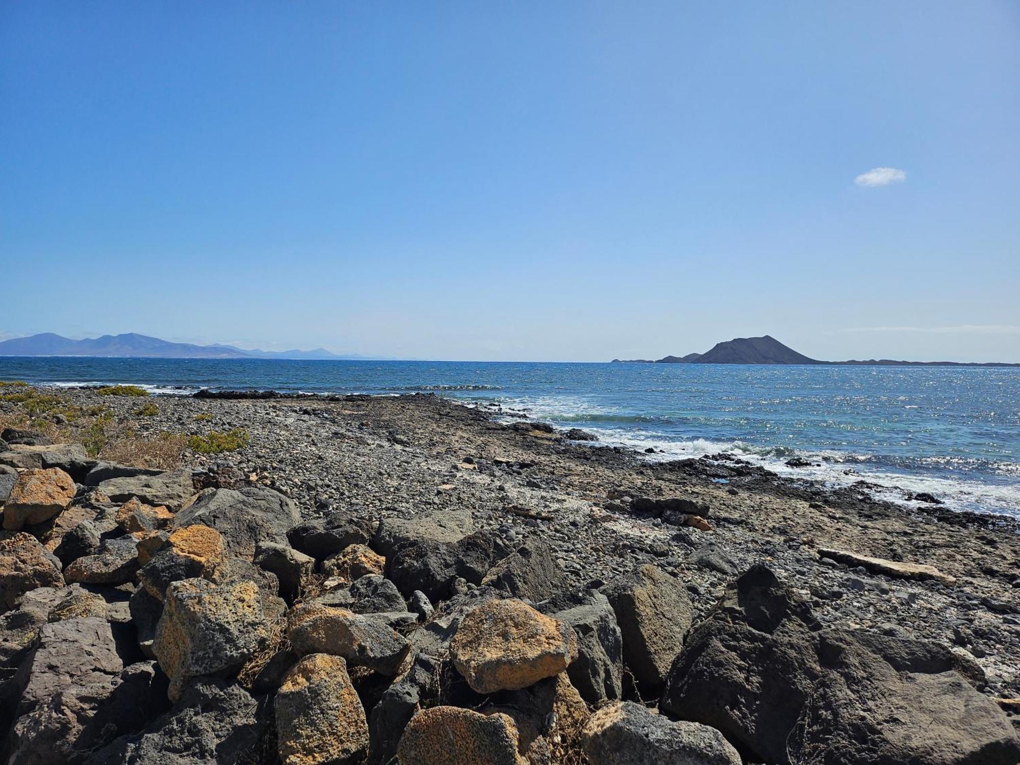 Хостел Corralejo Coliving By Amazzzing Travel Екстер'єр фото