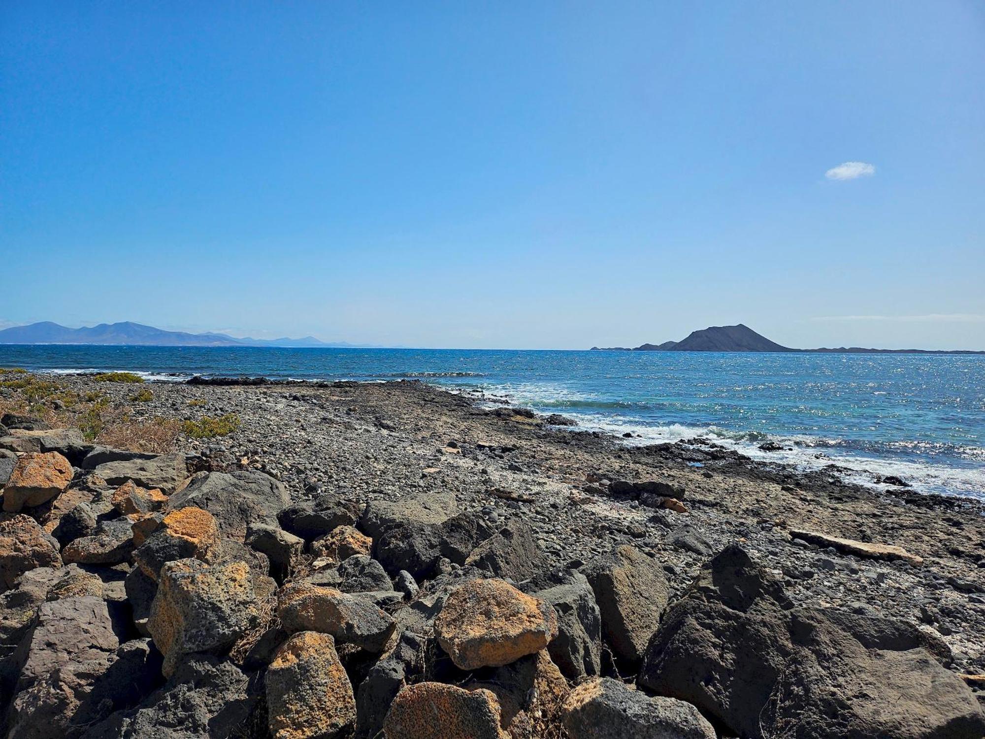 Хостел Corralejo Coliving By Amazzzing Travel Екстер'єр фото